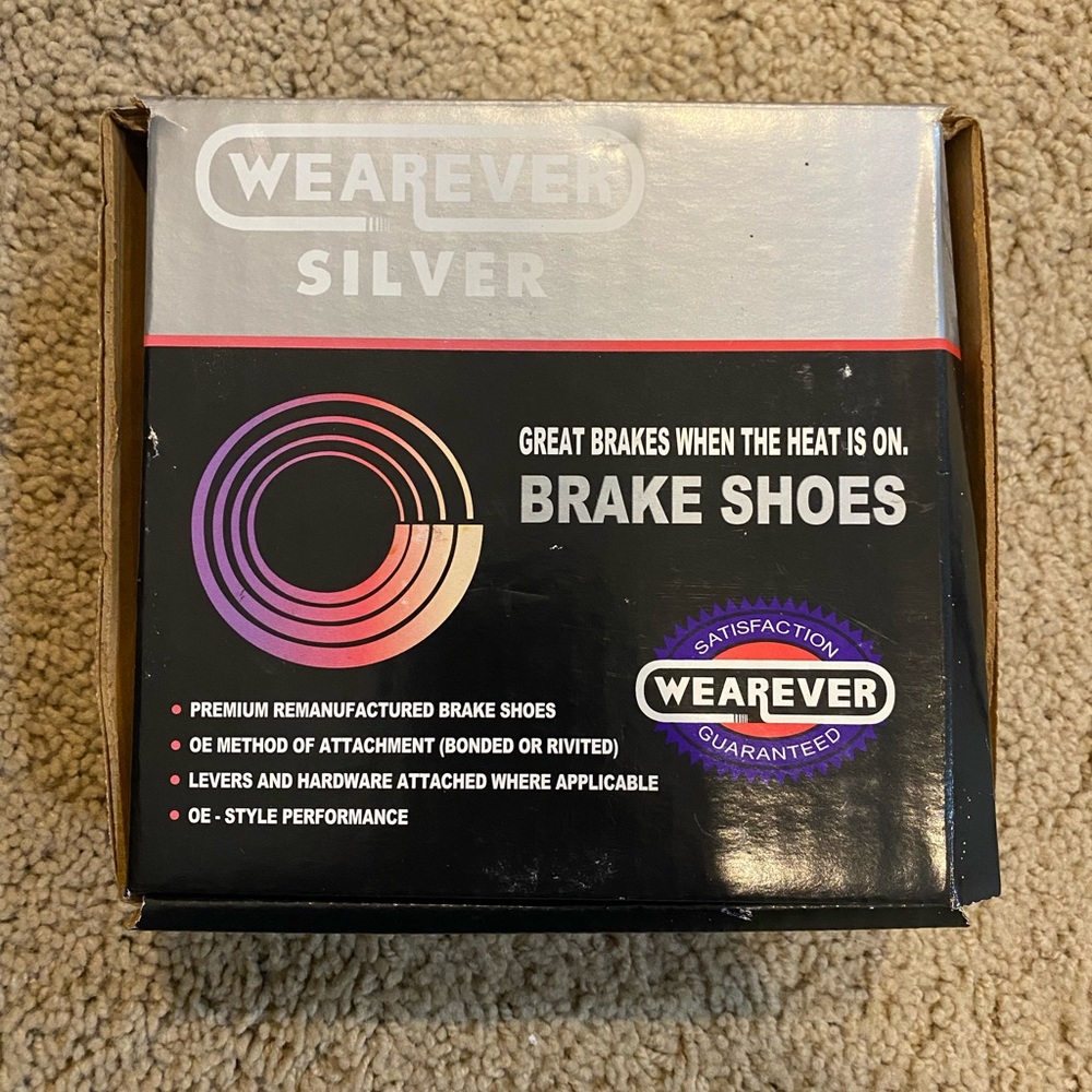 Wearever Silver Break Shoes NB546